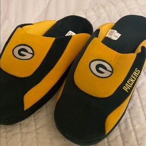 Green Bay Packers slippers